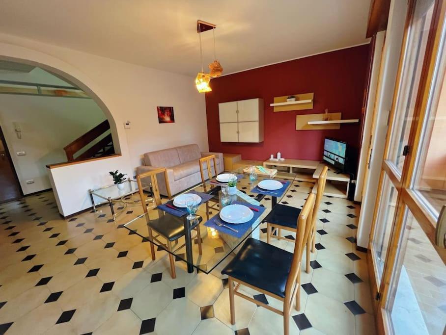 Business And Family House Con 3 Camere Da Letto Bergamo Luaran gambar